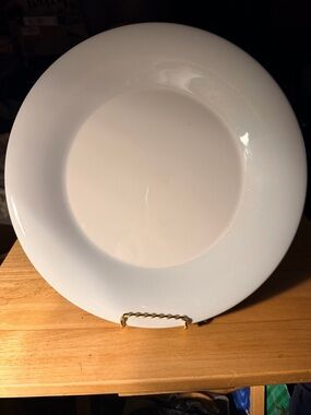 Portmeirion White Ceramic Platter - Glossy White, powder blue rim
